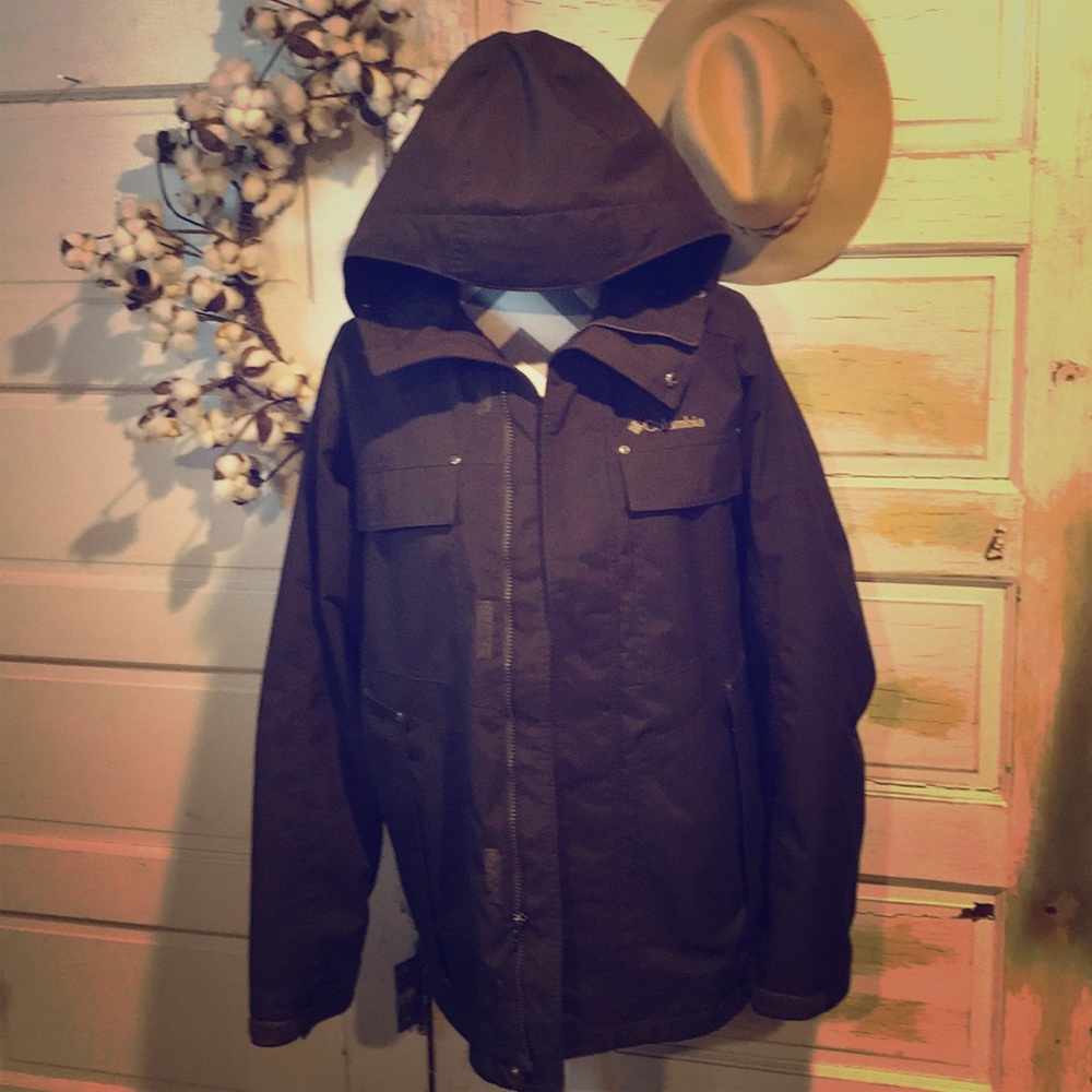 Columbia Men’s Hooded Winter Jacket size M